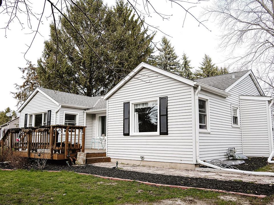 1st image of 3014 Green Bay ROAD