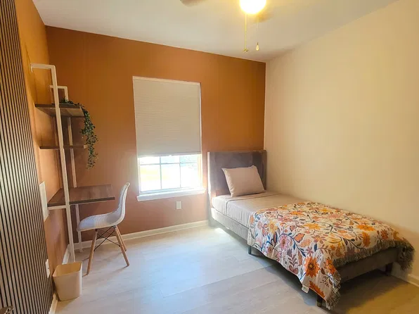 1621 Cove Landing Dr #1, Atlantic Beach, FL 32233