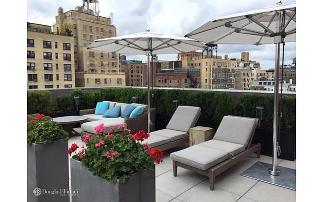 Rented by Douglas Elliman | media 18