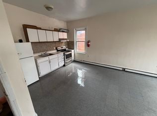 417 W Marshall St APT 2, Norristown, PA 19401