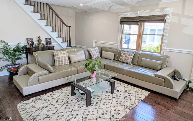 385 Allentown Rd — Photo 2