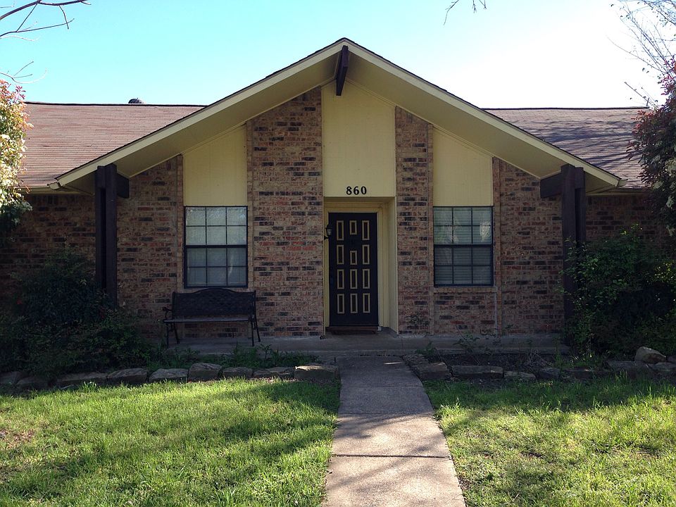 1st image of 860 Warwick Dr