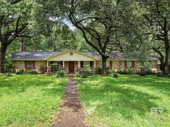 8100 Danielle Dr, Mobile, AL 36695