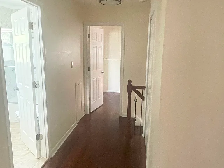 1305 Pleasant Valley Dr — Photo 18