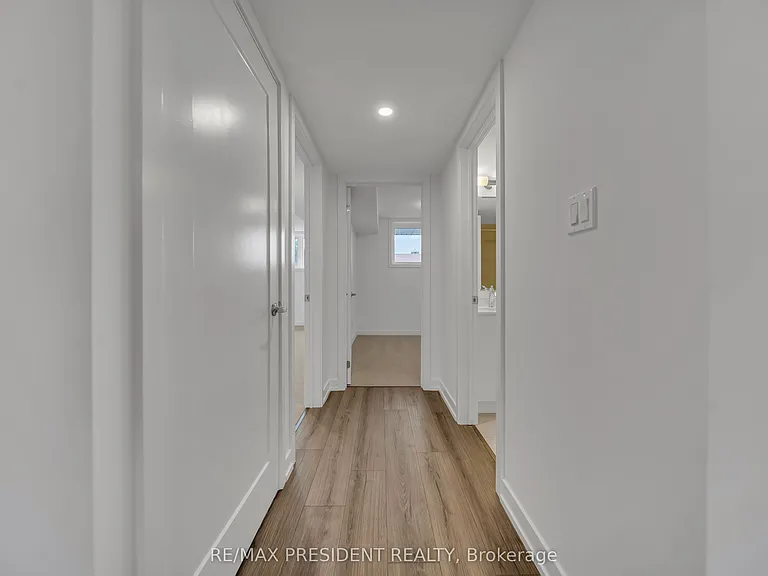 940 David St N #81 — Photo 16