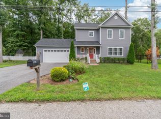 3377 Oak Dr, Edgewater, MD 21037