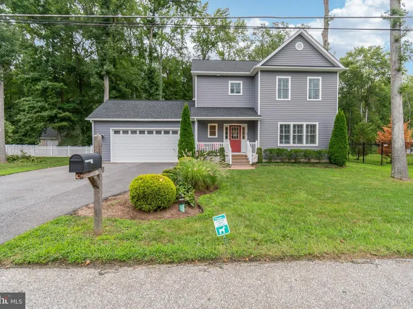 3377 Oak Dr, Edgewater, MD 21037