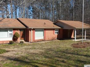 233 Kenwood Cir, Gadsden, AL 35904