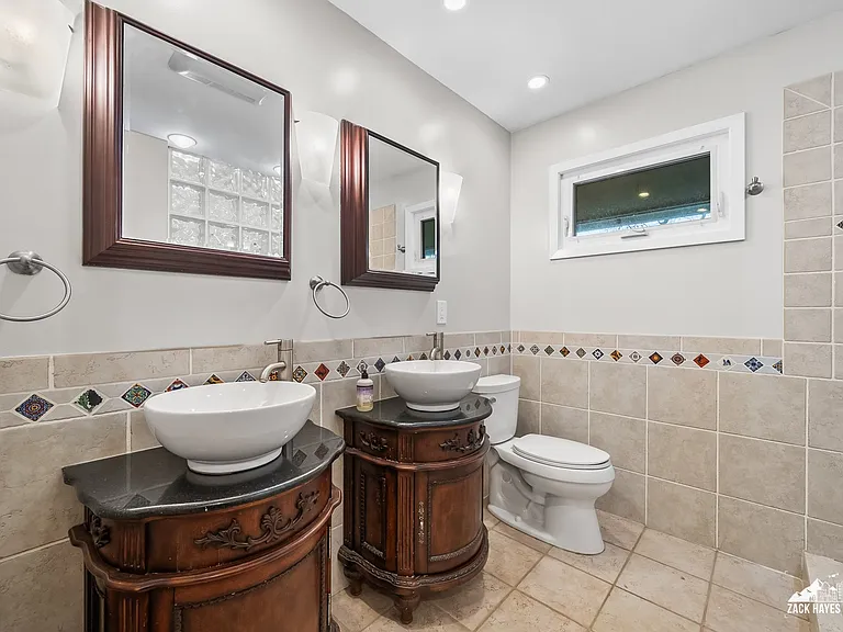 3868 Shannon Cir — Photo 28