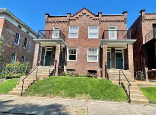 3325 Demenil Pl, Saint Louis, MO 63118
