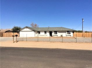 16697 Pawnee Rd, Apple Valley, CA 92307