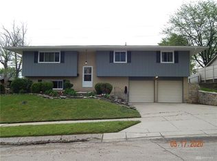 714 Golden Arrow Dr, Miamisburg, OH