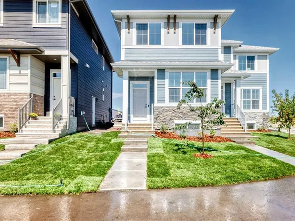 1304 S Mahogany Blvd SE, Calgary, AB T3M 3X8
