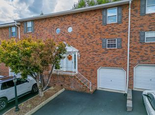 204 Mountainview Rd #21, Johnson City, TN 37601
