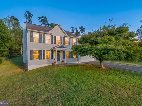 8 Bonnie Lee Ct, Stafford, VA 22556