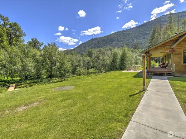 19 Two Rivers Road, Mazama, WA 98833