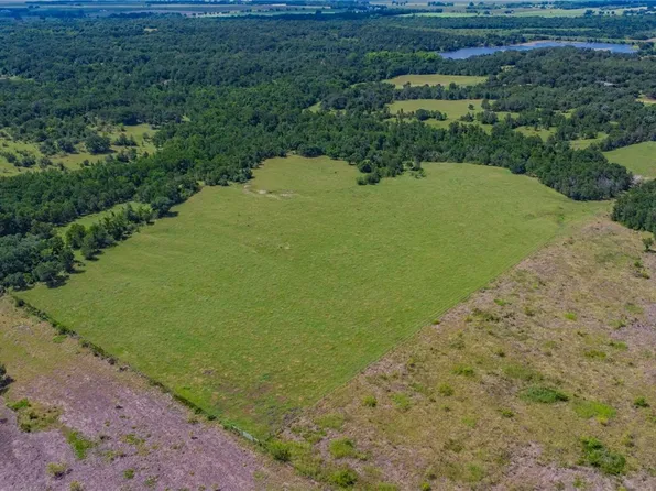 622 Private Road 4053, Buckholts, TX 76518