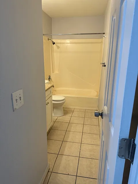 1 bed, $1,100 — Photo 4