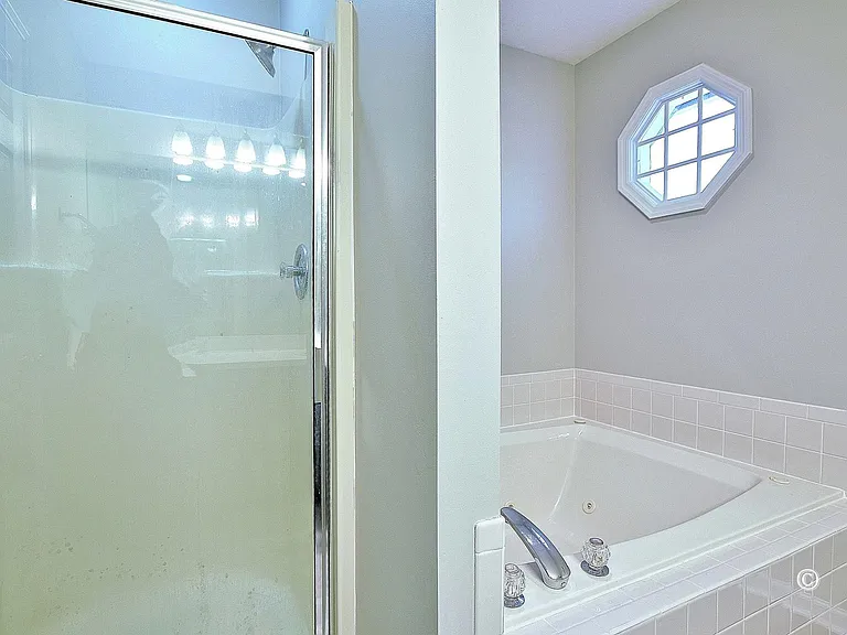 6384 Blanchard Ct — Photo 16