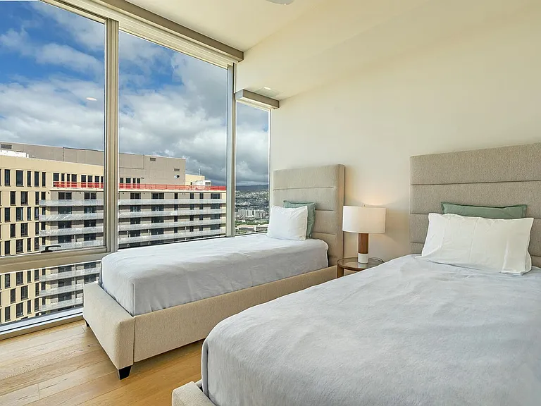 1001 Queen St #3901 — Photo 15