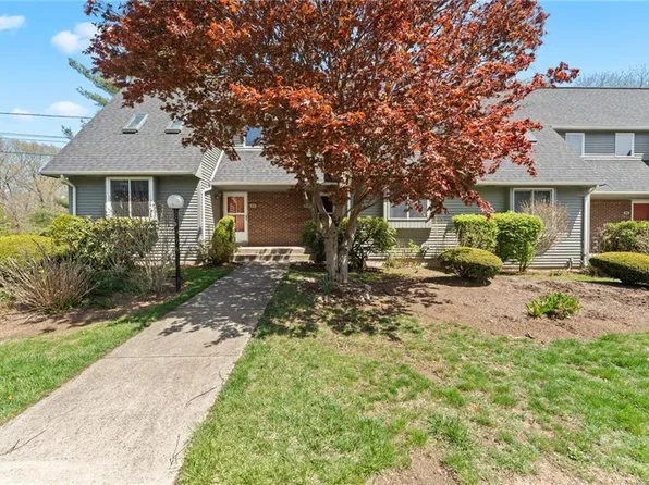 125 Smith Ave Unit 5E, Smithfield, RI 02828