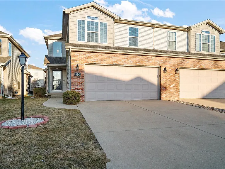 1200 Heron Dr — Photo 31