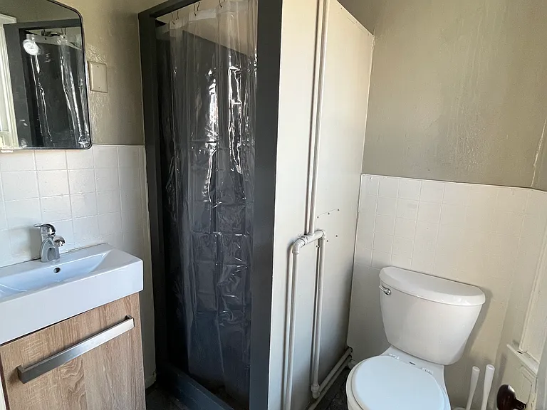 88 Arnold St #3 — Photo 7