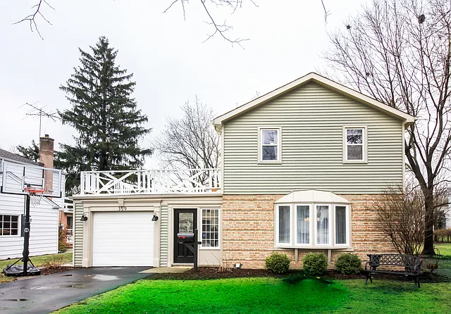 359 S Newbury Pl photo 1
