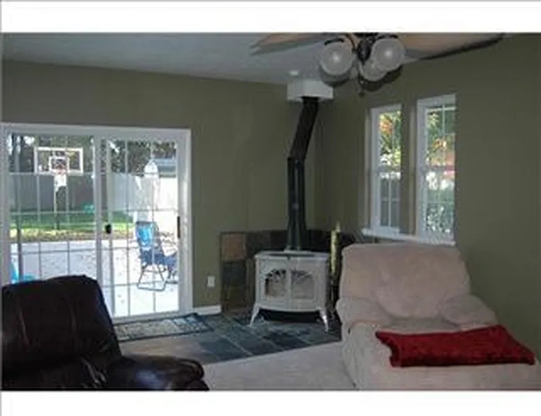 Thumbnail 13