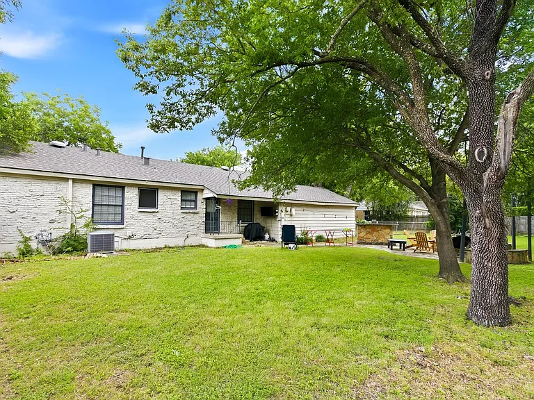 3500 Corto Ave — Photo 21