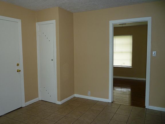 5th image of 103 Wilburn Dr