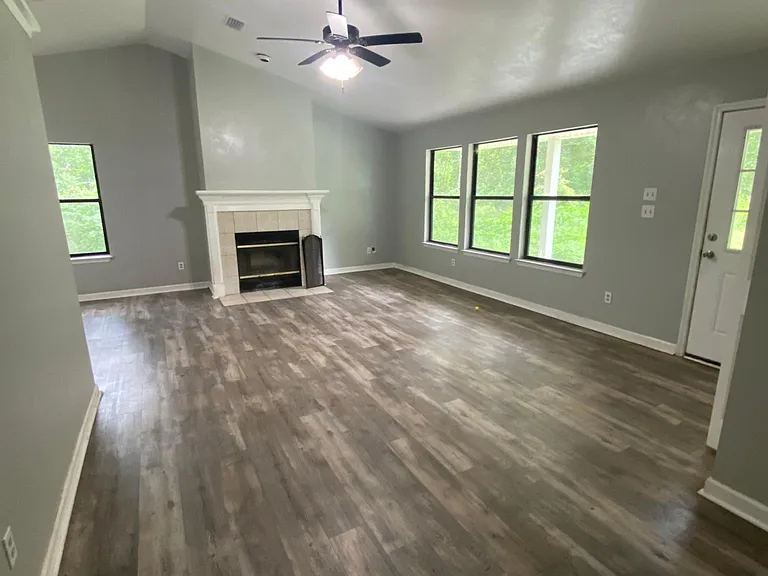 110 Ridgewood Dr — Photo 8