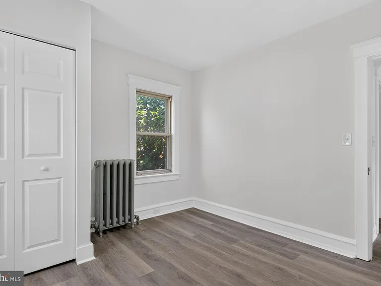319 Laurel Ave — Photo 10