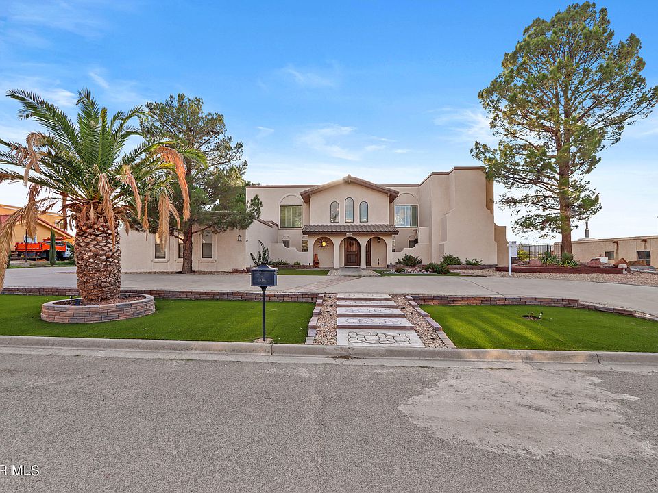 1st image of 204 Whispering Sands Dr