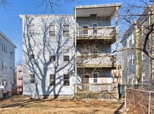 36 Winston Rd APT 1, Dorchester Center, MA 02124