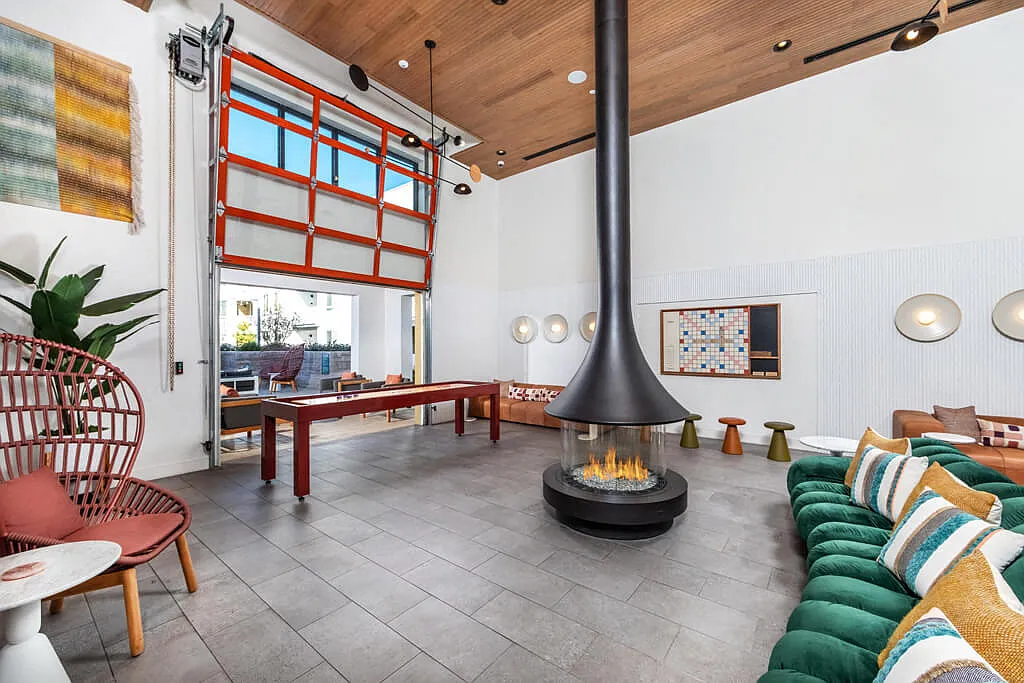 Bevel Apartments — Photo 4