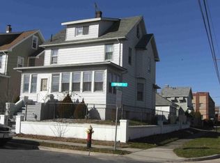 2 Troast Ct, Clifton, NJ 07011