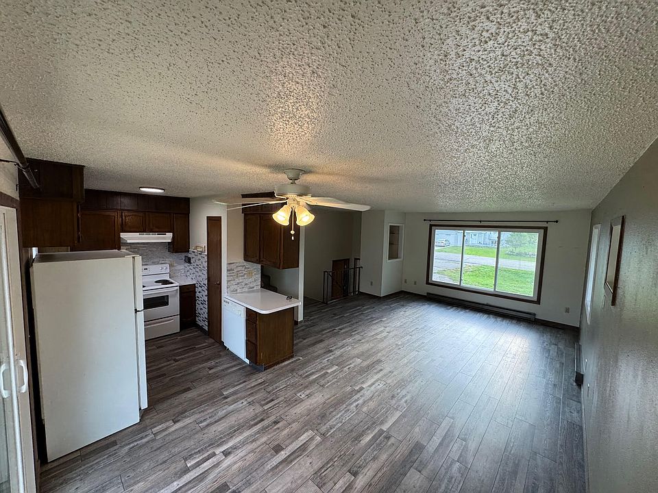 1st image of 3734 W Regent Dr
