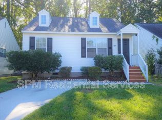 709 Varsity Dr, Wilmington, NC 28403