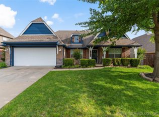 1908 E 133rd Ct S, Bixby, OK 74008