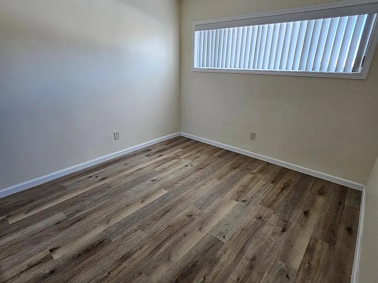 709 N Bunker Hill Ave #3 — Photo 12