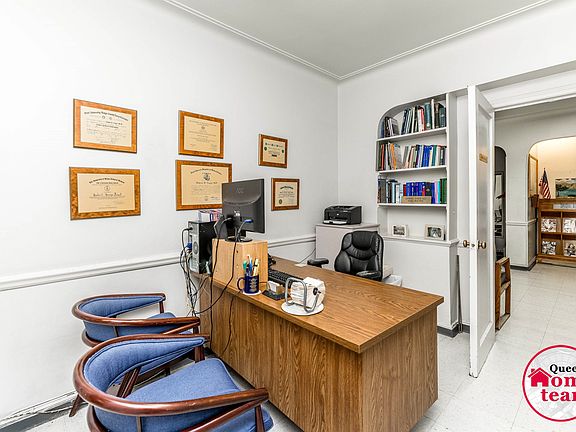 4th image of 3524 78th St Ste 14B
