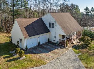 8 Wormwood Hill Rd, Mansfield, CT 06250