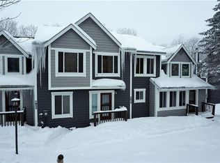 1832 Eagles Ridge Ter, Hidden Valley, PA 15502