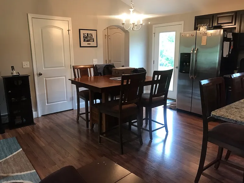 3 bed, 1344 sqft, $2,800 — Photo 2