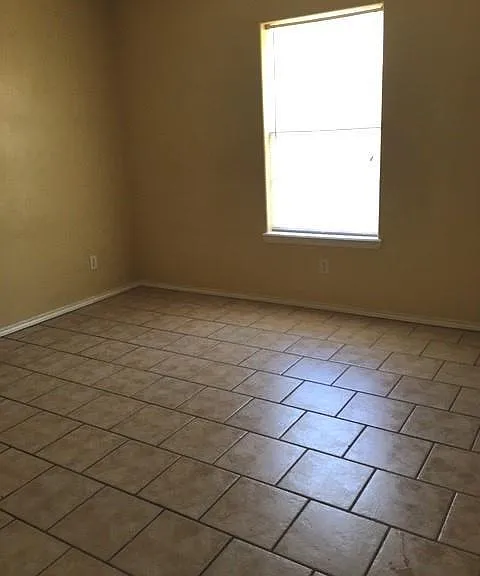 3612 W Zelma St #2 — Photo 6