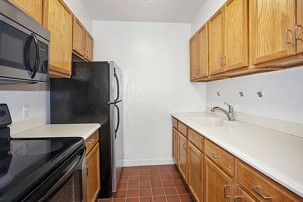 Rented by Compass | media 3