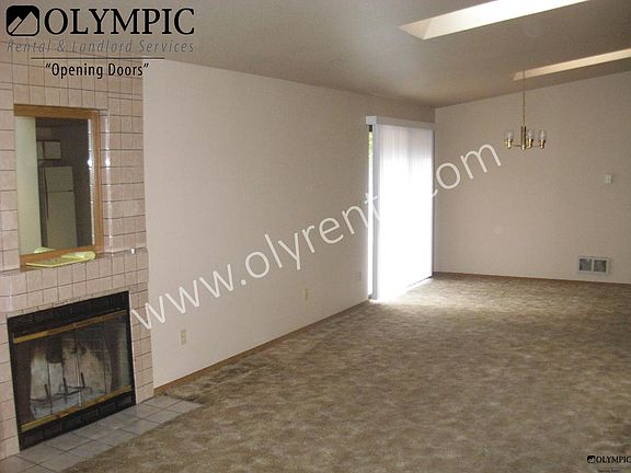 Living and Dining Room_02132018