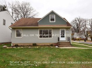1081 Avondale Rd, South Euclid, OH 44121