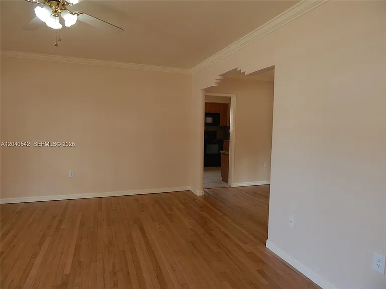 1841 SW 37th Ave — Photo 7